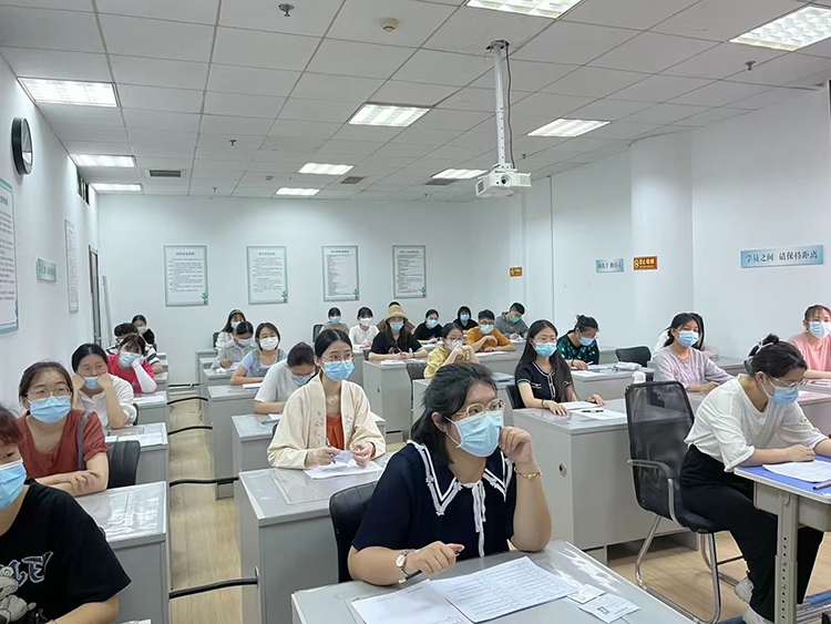 理论学习机房